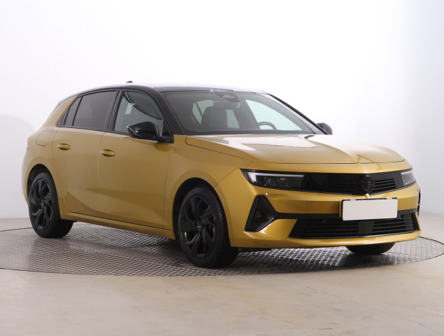 Opel Astra 2022