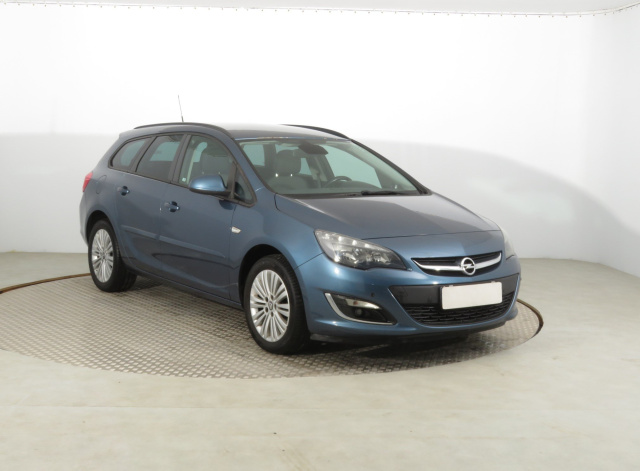 Opel Astra 2013