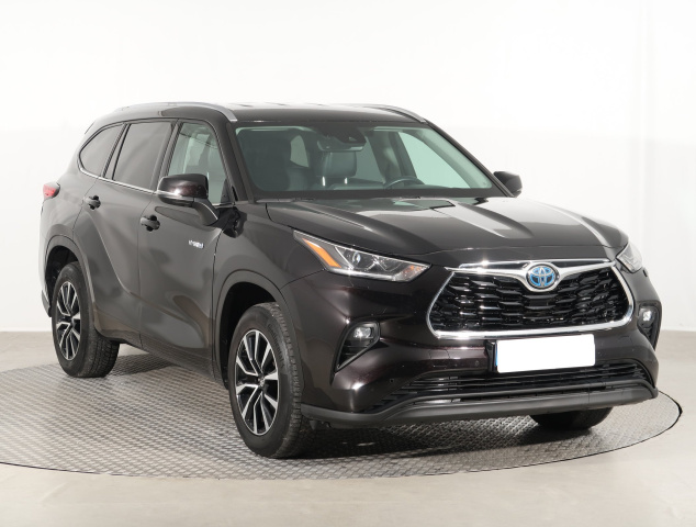 Toyota Highlander 2021