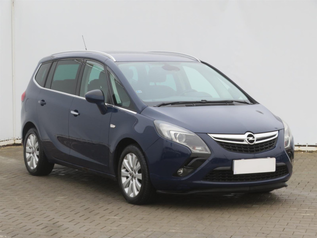 Opel Zafira Tourer 2012