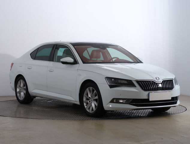 Škoda Superb 2015