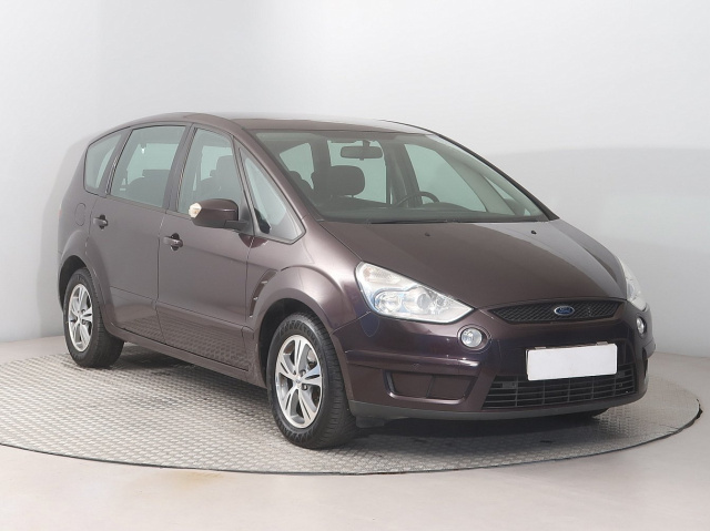 Ford S-Max 2010