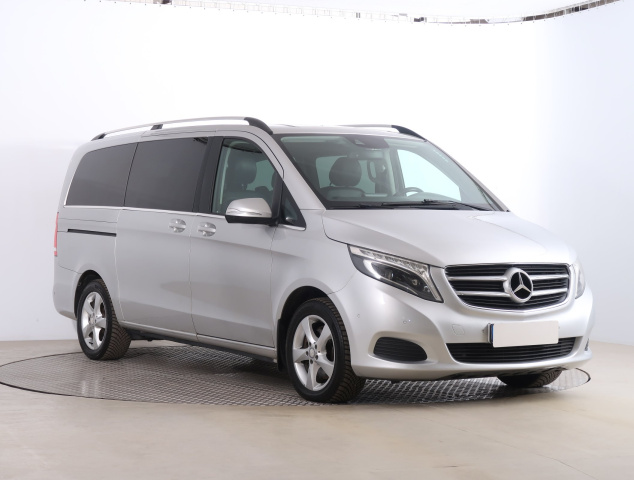Mercedes-Benz V 2015