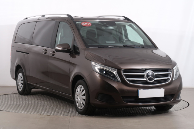 Mercedes-Benz V 2015
