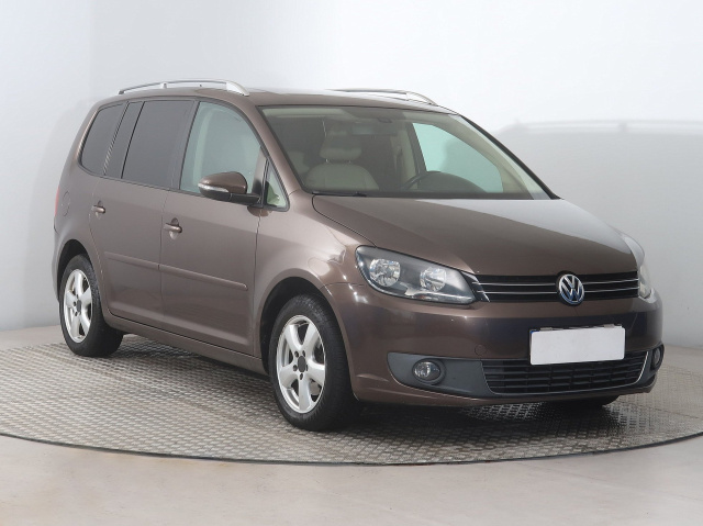 Volkswagen Touran 2011