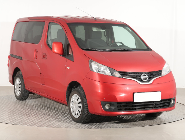 Nissan NV200, 2012