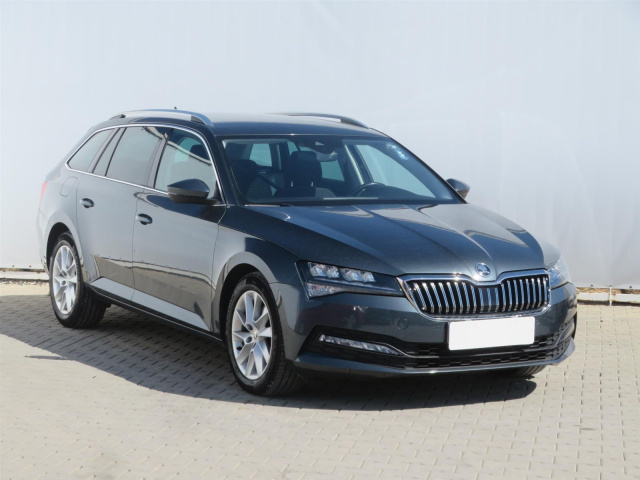 Škoda Superb, 2020