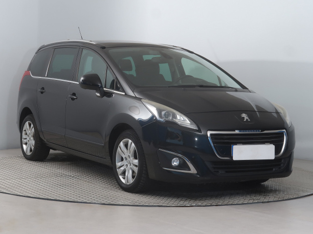 Peugeot 5008 2015
