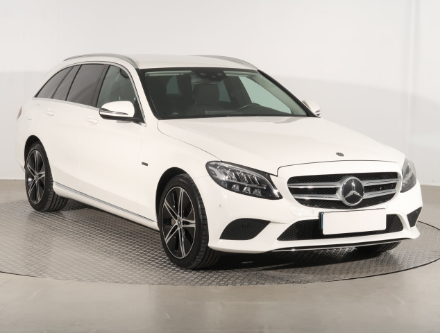 Mercedes-Benz C 300 de, 2021
