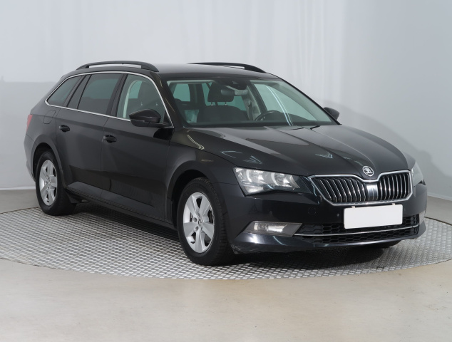 Škoda Superb 2017