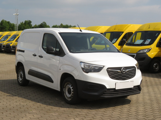 Opel Combo 2020